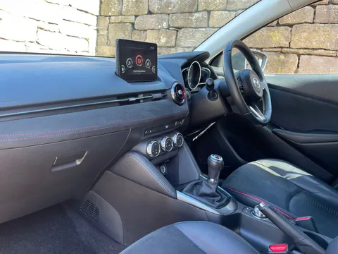 MM23WXB Mazda Mazda2 1.5 e-Skyactiv G MHEV Homura Aka 5dr Thumbnail #21