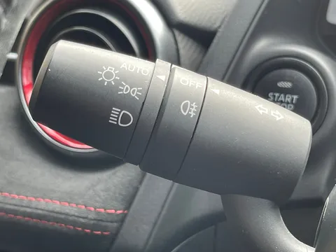 MV73AAX Mazda Mazda2 1.5 Skyactiv G Homura Aka 5dr Auto Thumbnail #16