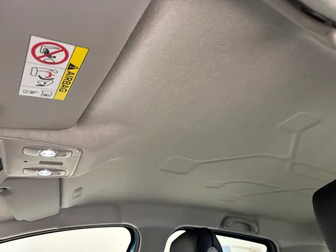 PN70LFM Renault Zoe 100kW i GT Line R135 50kWh 5dr Auto Thumbnail #14