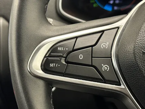 PN70LFM Renault Zoe 100kW i GT Line R135 50kWh 5dr Auto Thumbnail #22