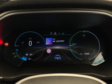 PN70LFM Renault Zoe 100kW i GT Line R135 50kWh 5dr Auto Thumbnail #29