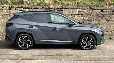 EA74DKL Hyundai Tucson 1.6T Plug-in Hybrid N Line S 5dr 4WD Auto Thumbnail #2