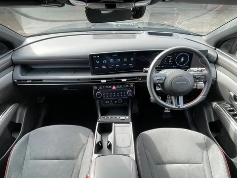 EA74DKL Hyundai Tucson 1.6T Plug-in Hybrid N Line S 5dr 4WD Auto Thumbnail #22