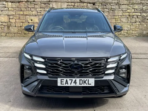 EA74DKL Hyundai Tucson 1.6T Plug-in Hybrid N Line S 5dr 4WD Auto Thumbnail #4