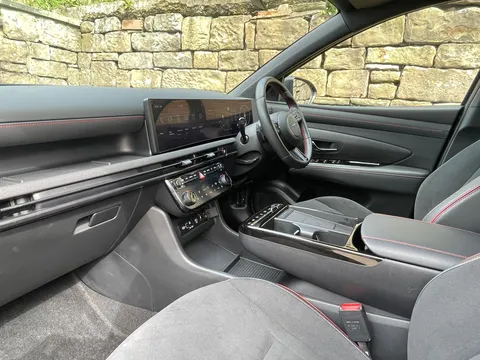 EA74DKL Hyundai Tucson 1.6T Plug-in Hybrid N Line S 5dr 4WD Auto Thumbnail #23