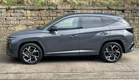 EA74DKL Hyundai Tucson 1.6T Plug-in Hybrid N Line S 5dr 4WD Auto Thumbnail #5