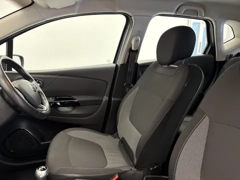13 of 33 for Renault Captur 1.2 TCE Dynamique Nav 5dr