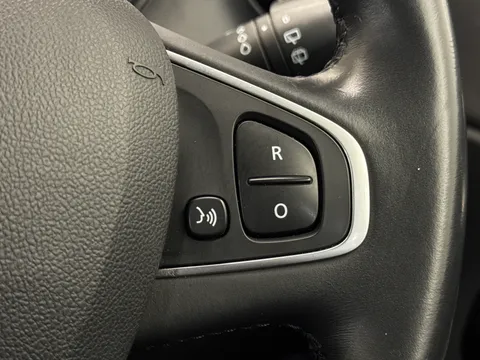 24 of 33 for Renault Captur 1.2 TCE Dynamique Nav 5dr