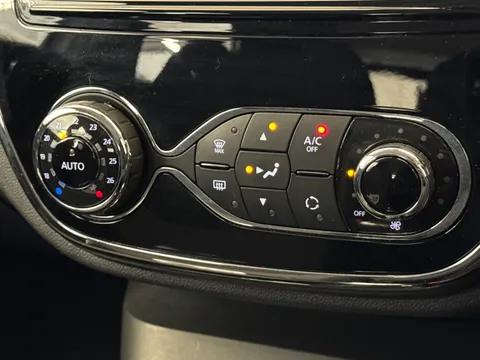 27 of 33 for Renault Captur 1.2 TCE Dynamique Nav 5dr