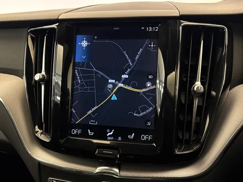 CE70PUV Volvo XC60 2.0 B5P [250] R DESIGN 5dr AWD Geartronic Thumbnail #33