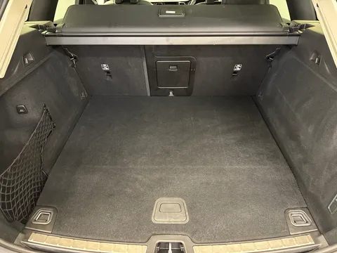 RE25NMV Volvo XC60 2.0 T8 [455] PHEV Ultra Dark 5dr AWD Geartronic Thumbnail #33