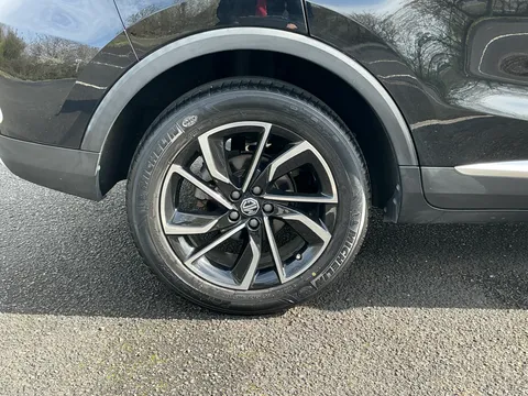 DK22XUG Mg Motor Uk Zs 1.5 VTi-TECH Exclusive 5dr Thumbnail #8