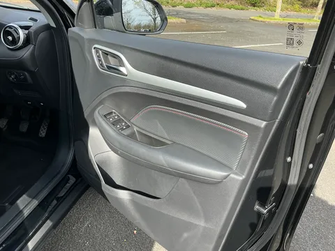 DK22XUG Mg Motor Uk Zs 1.5 VTi-TECH Exclusive 5dr Thumbnail #19