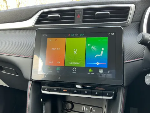 DK22XUG Mg Motor Uk Zs 1.5 VTi-TECH Exclusive 5dr Thumbnail #22