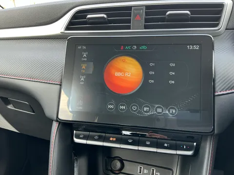 DK22XUG Mg Motor Uk Zs 1.5 VTi-TECH Exclusive 5dr Thumbnail #25