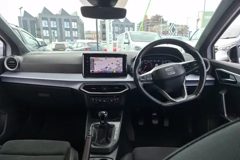 DV24NSU SEAT Ibiza 1.0 TSI 115 FR Sport 5dr Thumbnail #4