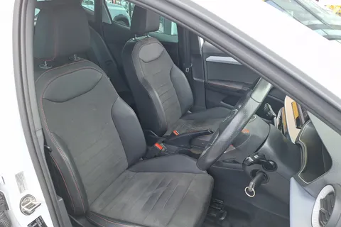 DV24NSU SEAT Ibiza 1.0 TSI 115 FR Sport 5dr Thumbnail #22