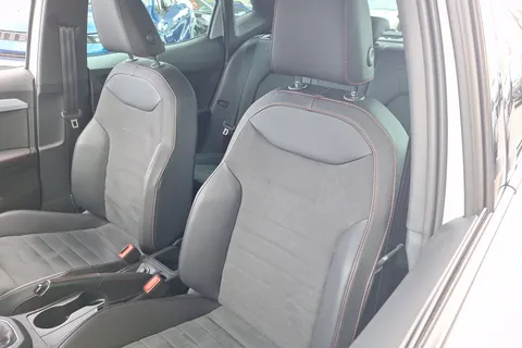 DV24NSU SEAT Ibiza 1.0 TSI 115 FR Sport 5dr Thumbnail #27