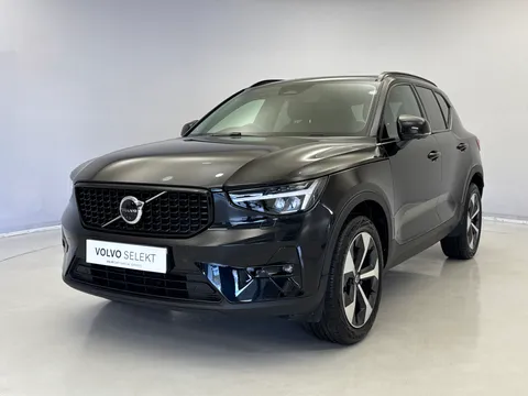 CA23FGE Volvo XC40 2.0 B4P Ultimate Dark 5dr Auto Thumbnail #3