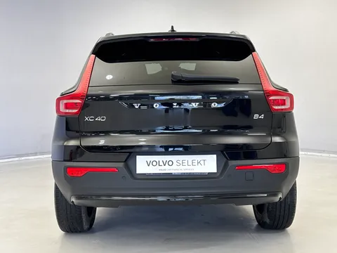 CA23FGE Volvo XC40 2.0 B4P Ultimate Dark 5dr Auto Thumbnail #7
