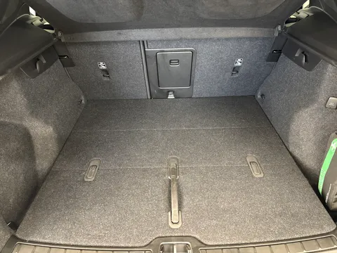 CA23FGE Volvo XC40 2.0 B4P Ultimate Dark 5dr Auto Thumbnail #34