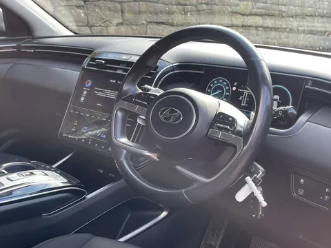 MW22OUB Hyundai Tucson 1.6 TGDi Hybrid 230 SE Connect 5dr 2WD Auto Thumbnail #12