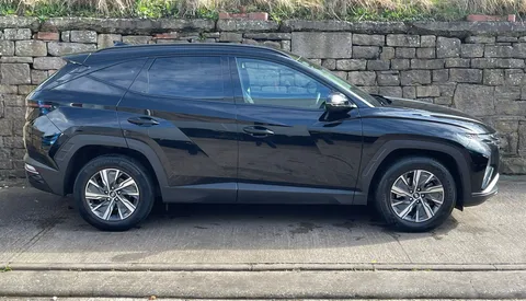 MW22OUB Hyundai Tucson 1.6 TGDi Hybrid 230 SE Connect 5dr 2WD Auto Thumbnail #6