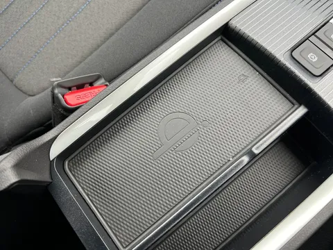 DA75KHH GWM ORA ORA 03 126kW Pure+ 48kWh 5dr Auto Thumbnail #15