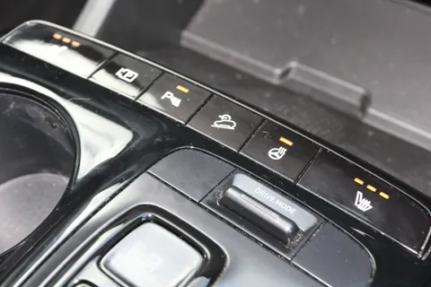 DG72MZP Hyundai Tucson 1.6 TGDi Hybrid 230 N Line S 5dr 2WD Auto Thumbnail #26