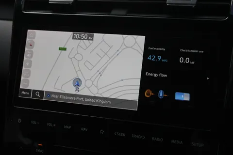 DG72MZP Hyundai Tucson 1.6 TGDi Hybrid 230 N Line S 5dr 2WD Auto Thumbnail #29