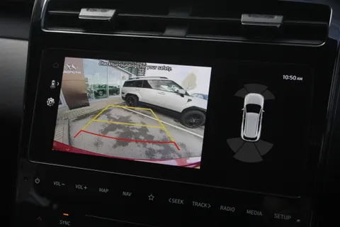 DG72MZP Hyundai Tucson 1.6 TGDi Hybrid 230 N Line S 5dr 2WD Auto Thumbnail #30