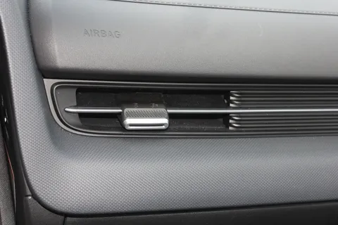 FX25YYH Hyundai Ioniq 5 168kW Premium 84 kWh 5dr Auto Thumbnail #10