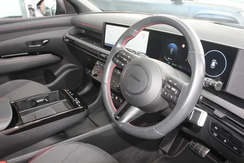 PK74NUJ Hyundai Tucson 1.6T Hybrid N Line S 5dr Auto Thumbnail #22