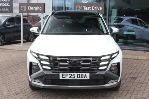 EF25OBA Hyundai Tucson 1.6T Plug-in Hybrid Ultimate 5dr Auto Thumbnail #3