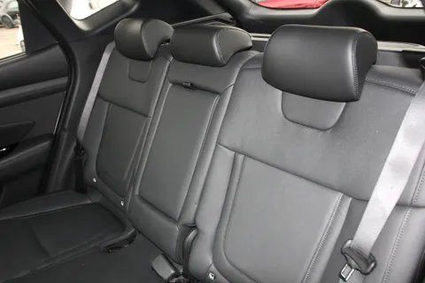 EF25OBA Hyundai Tucson 1.6T Plug-in Hybrid Ultimate 5dr Auto Thumbnail #12