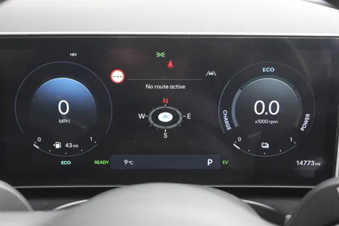 EF25OBA Hyundai Tucson 1.6T Plug-in Hybrid Ultimate 5dr Auto Thumbnail #22