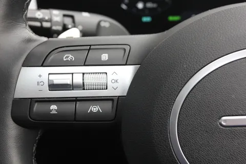 EF25OBA Hyundai Tucson 1.6T Plug-in Hybrid Ultimate 5dr Auto Thumbnail #23