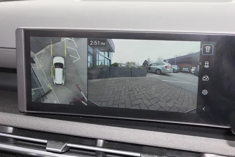 EF25OBA Hyundai Tucson 1.6T Plug-in Hybrid Ultimate 5dr Auto Thumbnail #35