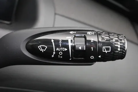 ET24SFY Hyundai Tucson 1.6 TGDi Plug-in Hybrid Ultimate 5dr 4WD Auto Thumbnail #28