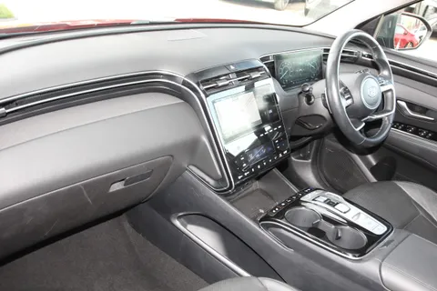 MK21VXL Hyundai Tucson 1.6 TGDi Hybrid 230 Ultimate 5dr 2WD Auto Thumbnail #9