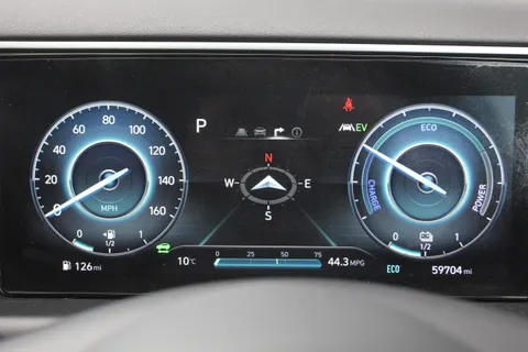 MK21VXL Hyundai Tucson 1.6 TGDi Hybrid 230 Ultimate 5dr 2WD Auto Thumbnail #24