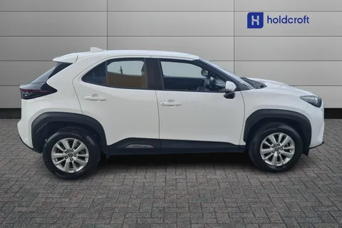 BF23VHX Toyota Yaris Cross 1.5 Hybrid Icon 5dr CVT Thumbnail #6