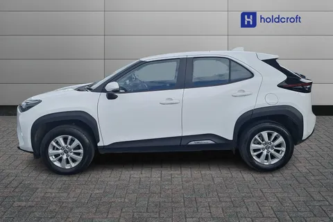 BF23VHX Toyota Yaris Cross 1.5 Hybrid Icon 5dr CVT Thumbnail #7