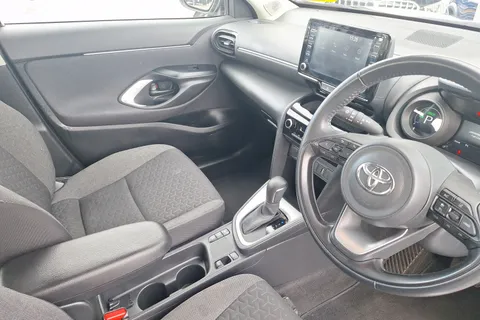BF23VHX Toyota Yaris Cross 1.5 Hybrid Icon 5dr CVT Thumbnail #13