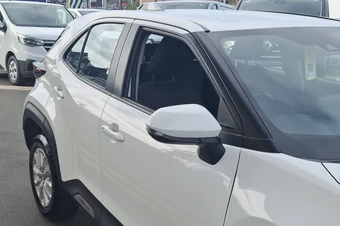 BF23VHX Toyota Yaris Cross 1.5 Hybrid Icon 5dr CVT Thumbnail #26