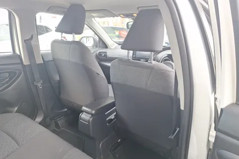 BF23VHX Toyota Yaris Cross 1.5 Hybrid Icon 5dr CVT Thumbnail #35