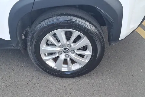 BF23VHX Toyota Yaris Cross 1.5 Hybrid Icon 5dr CVT Thumbnail #30