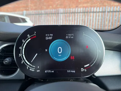 DA21BJX Mini Convertible 1.5 Cooper Exclusive 2dr Thumbnail #12