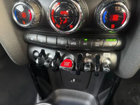 DA21BJX Mini Convertible 1.5 Cooper Exclusive 2dr Thumbnail #14