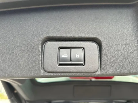 DL23UFS Nissan X-Trail 1.5 E-Power 204 Tekna 5dr Xtronic Thumbnail #23